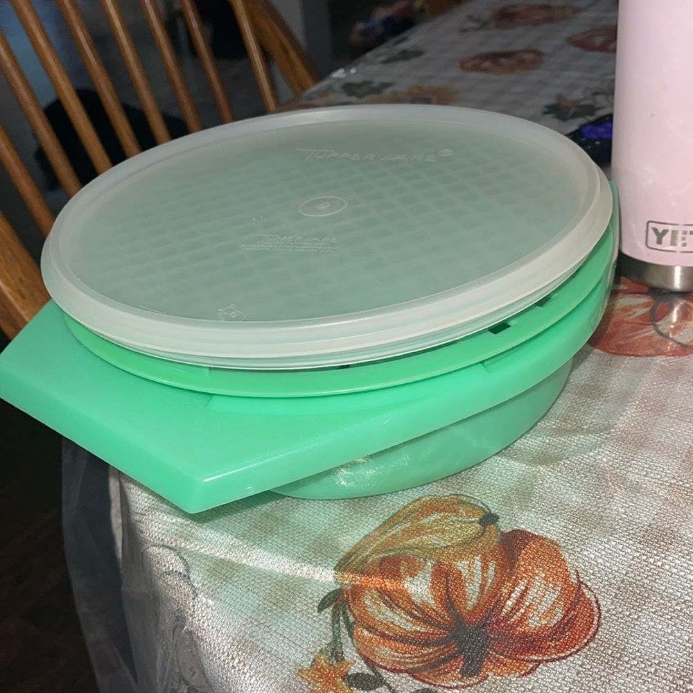 Tupperware grater and slicer